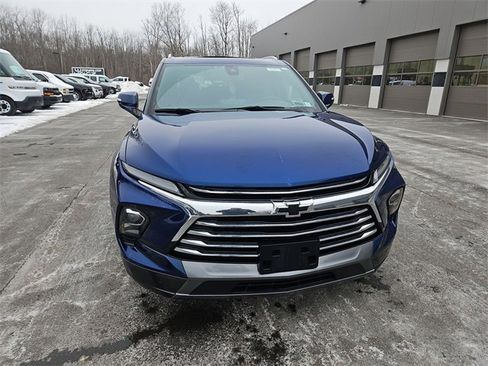 Used 2023 Chevrolet Blazer Premier image 6