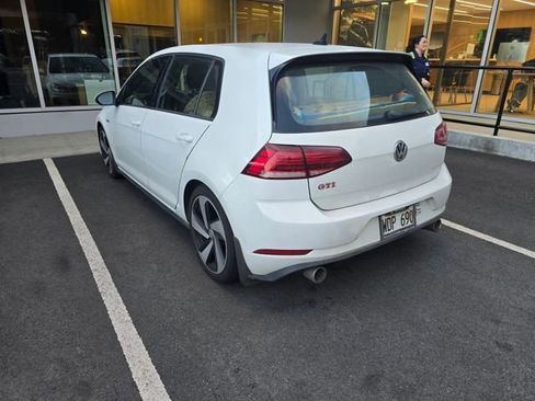 Used 2020 Volkswagen GTI S image 6