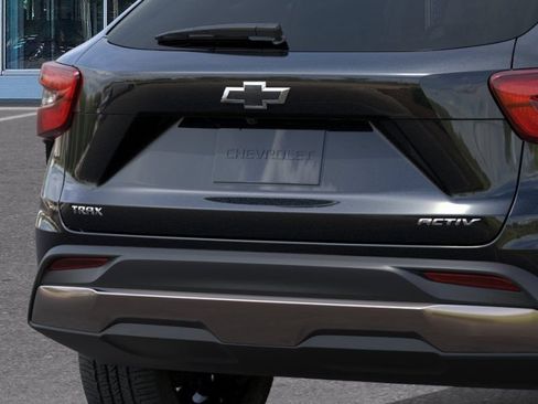New 2026 Chevrolet Trax ACTIV FWD image 14