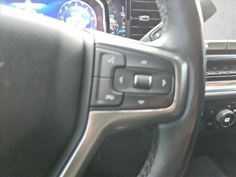 Used 2024 Chevrolet Silverado 2500 LT AWD/4WD image 21