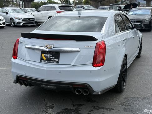 Used 2018 Cadillac CTS V w/ Carbon Fiber Package image 8