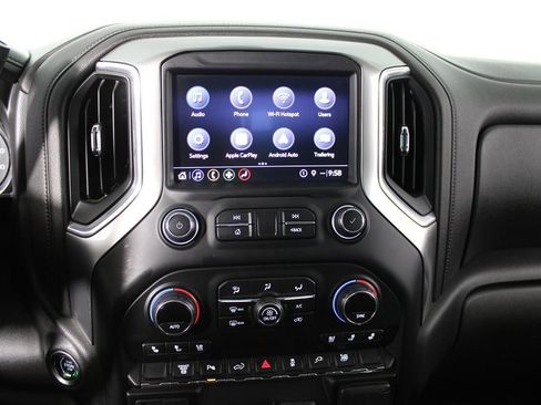 Used 2020 Chevrolet Silverado 2500 LTZ w/ LTZ Plus Package image 28