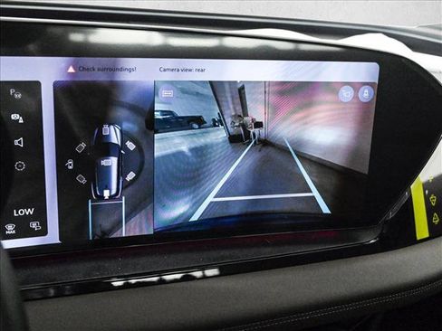 New 2027 Audi Q6 e-tron Premium Plus AWD/4WD image 14
