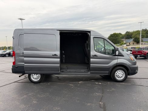Used 2023 Ford Transit 250 Medium Roof AWD w/ Interior Upgrade Package image 27