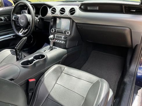 Used 2019 Ford Mustang GT Premium RWD image 40
