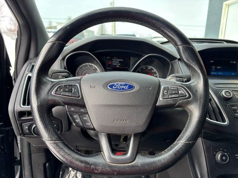 Used 2018 Ford Focus ST image 20