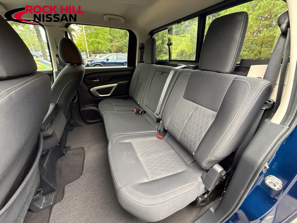 Used 2019 Nissan Titan SV AWD/4WD image 26