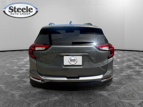 Used 2024 GMC Terrain AT4 w/ Tech Package AWD/4WD image 4