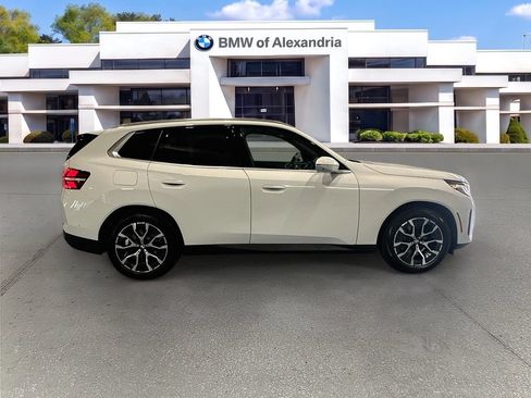 Used 2026 BMW X3 xDrive30i w/ Premium Package AWD/4WD image 4
