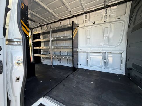 Used 2023 Mercedes-Benz Sprinter 2500 image 8