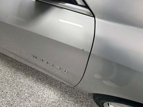 Used 2018 Chevrolet Malibu LT image 29