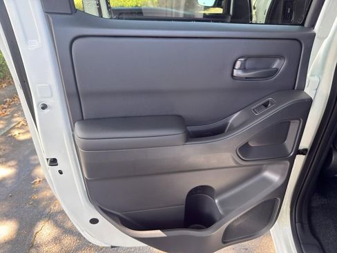 New 2026 Nissan Frontier SV image 33