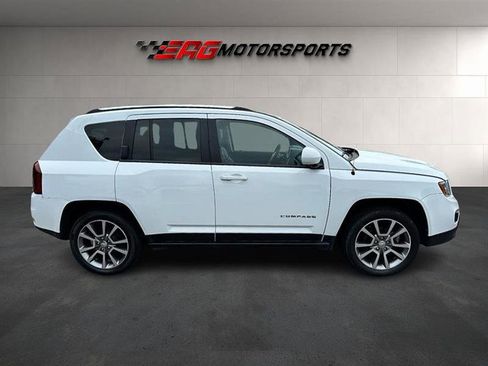 Used 2017 Jeep Compass High Altitude image 4