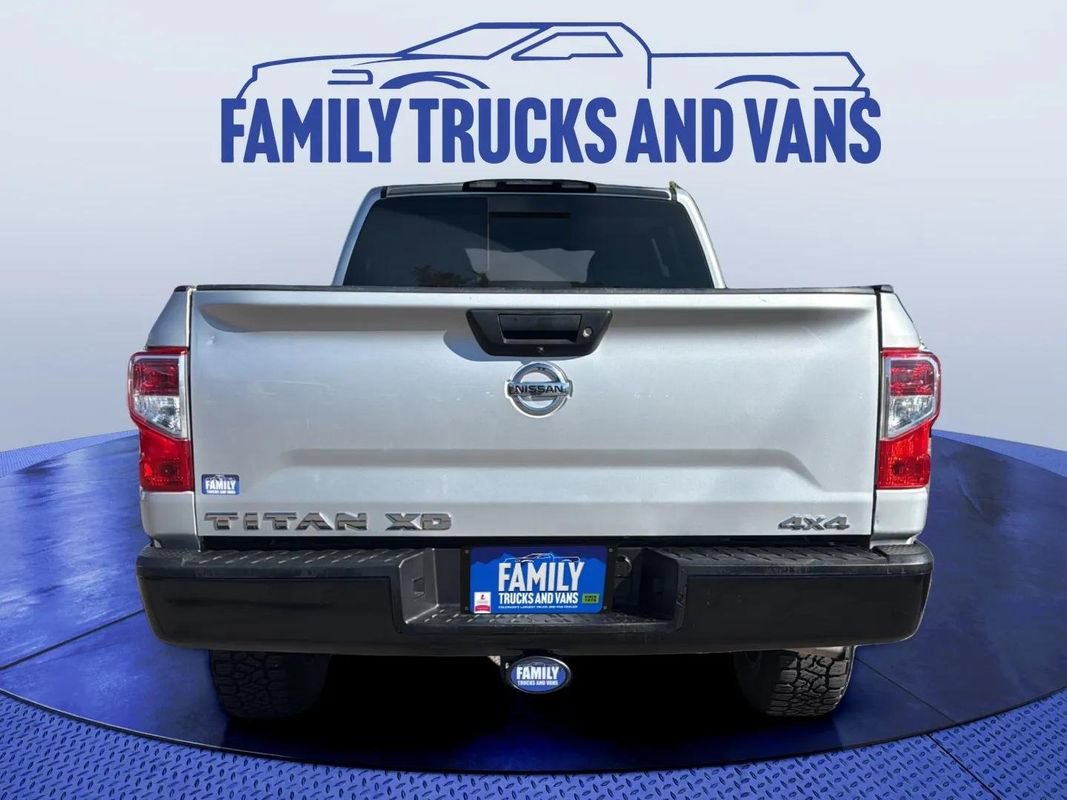 Used 2019 Nissan Titan S w/ S Utility Package AWD/4WD image 4