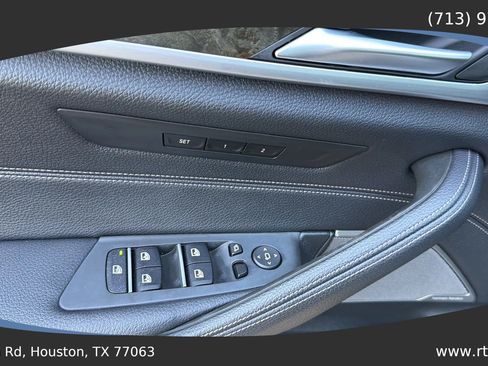 Used 2022 BMW 530i w/ Premium Package RWD image 23