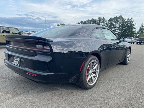 New 2025 Dodge Charger R/T Scat Pack w/ Track Pack image 5