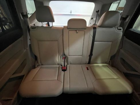 Used 2019 Volkswagen Atlas SE w/ Towing Package image 26