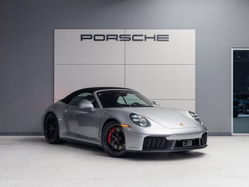 New 2026 Porsche 911 Carrera 4 GTS image 11