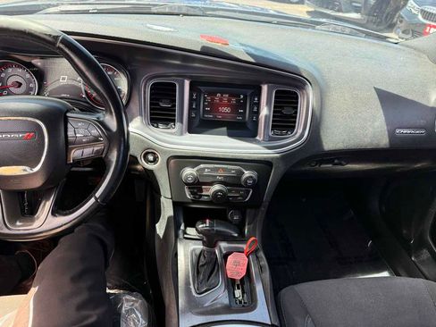 Used 2015 Dodge Charger SE w/ Sport Appearance Group RWD image 14