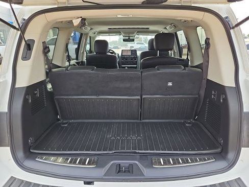 Used 2024 Nissan Armada Platinum w/ Captain's Chairs Package image 25