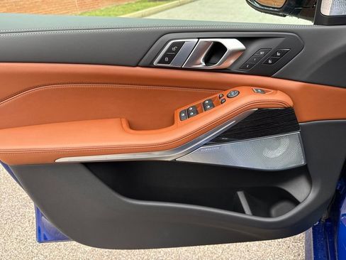 New 2026 BMW X5 M60i image 12