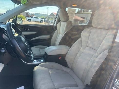 Used 2019 Subaru Ascent Premium w/ Popular Package #3 AWD/4WD image 13