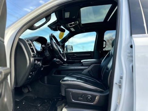 Used 2023 RAM 1500 Limited w/ Trailer Tow Group AWD/4WD image 11
