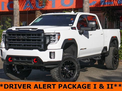 Used 2023 GMC Sierra 2500 AT4 w/ AT4 Preferred Package image 4