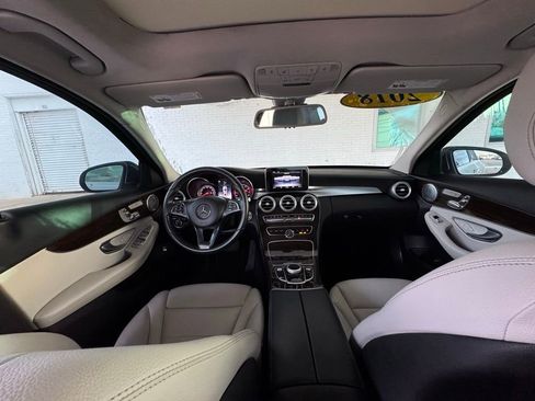 Used 2018 Mercedes-Benz C 300 Sedan image 26