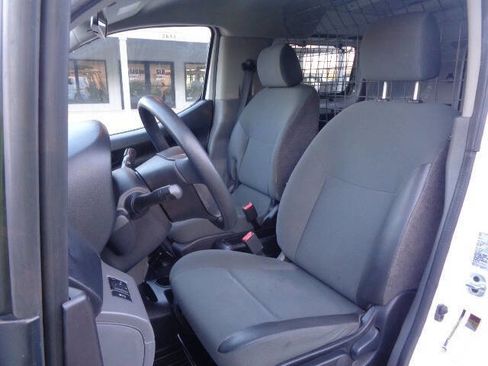 Used 2020 Nissan NV200 SV w/ Sliding Glass Door Package image 8