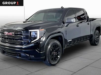 Used 2023 GMC Sierra 1500 Elevation