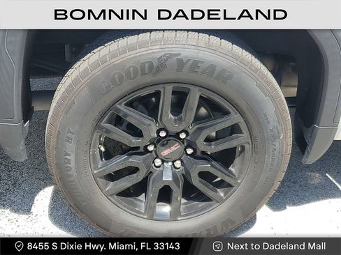 Used 2022 GMC Sierra 1500 Elevation image 5