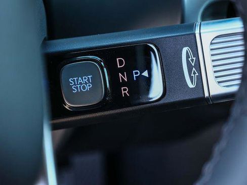 New 2026 Hyundai Ioniq 9 SE AWD/4WD image 24