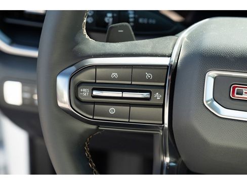 New 2026 GMC Terrain AT4 AWD/4WD image 18