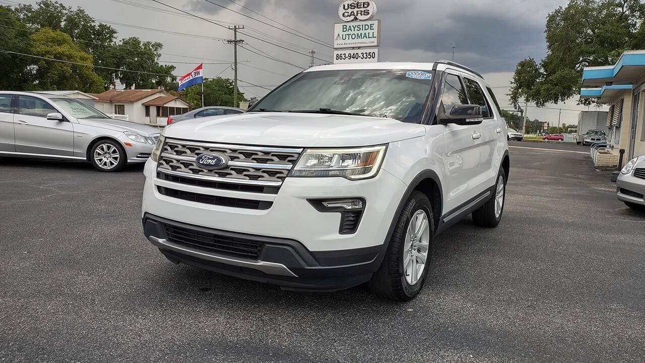 Used 2018 Ford Explorer XLT w/ Equipment Group 201A AWD/4WD image 1