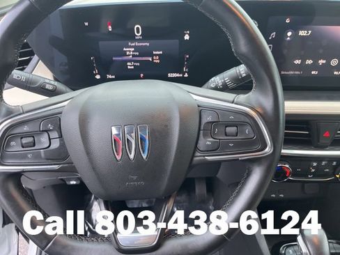 Used 2024 Buick Encore GX Sport Touring image 19
