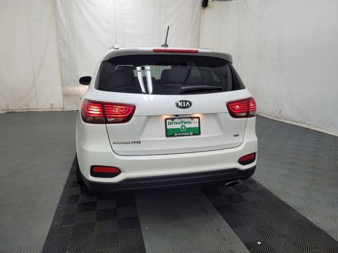 Used 2020 Kia Sorento LX w/ LX I4 Convenience Package AWD/4WD image 6