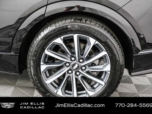 Used 2024 Cadillac Lyriq Sport AWD/4WD image 38