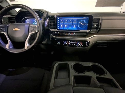Used 2022 Chevrolet Silverado 1500 LT image 15
