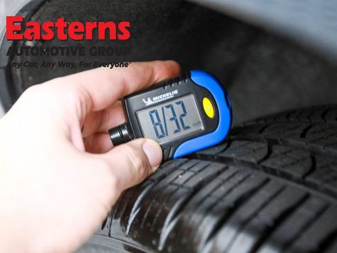 Used 2022 Volvo XC60 B6 Inscription w/ Advanced Package image 38