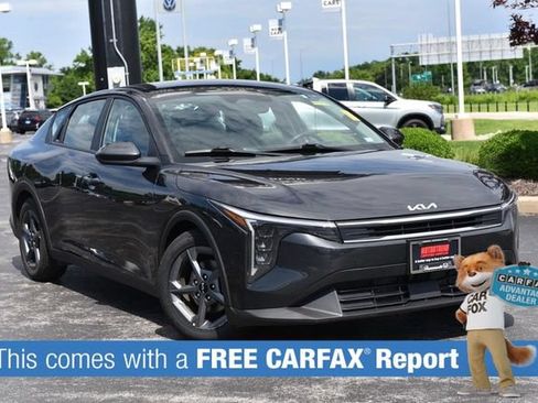 Used 2025 Kia K4 FWD image 2