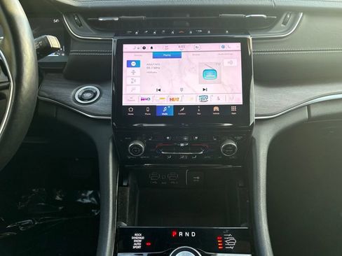 Used 2021 Jeep Grand Cherokee L Overland w/ Luxury Tech Group IV image 17