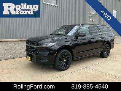 Used 2025 Lincoln Navigator L Reserve w/ Jet Appearance Package