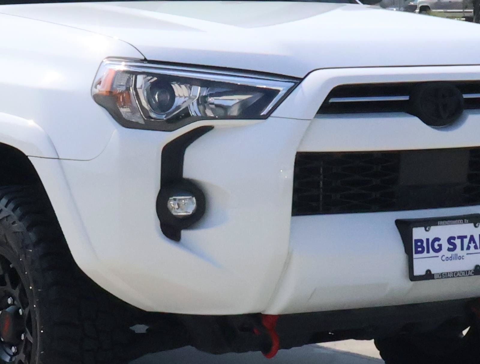 Used 2021 Toyota 4Runner SR5 Premium w/ Moonroof Package AWD/4WD image 8