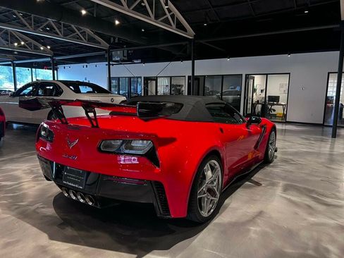 Used 2019 Chevrolet Corvette ZR1 RWD image 7