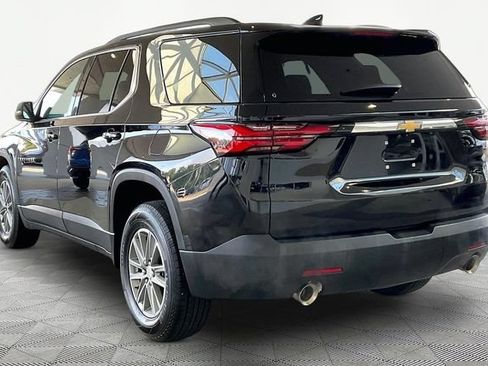 Used 2023 Chevrolet Traverse LT AWD/4WD image 4