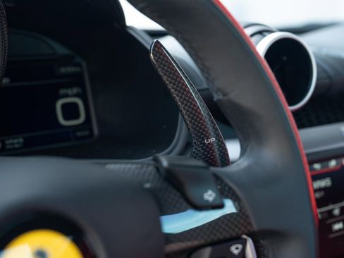 Certified 2022 Ferrari Portofino M Base image 38