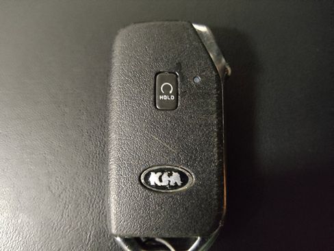 Used 2021 Kia Telluride EX FWD image 32