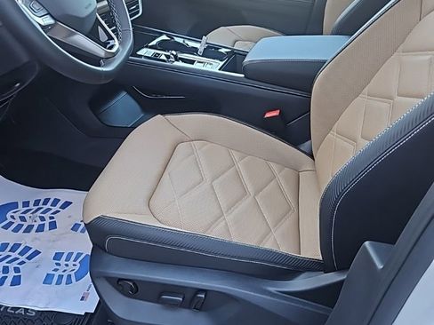 New 2026 Volkswagen Atlas Cross Sport SE AWD/4WD image 28