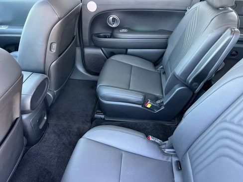 Certified 2026 Hyundai Palisade SEL Premium FWD image 5